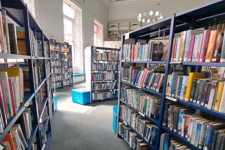 How to 'weed' a Library