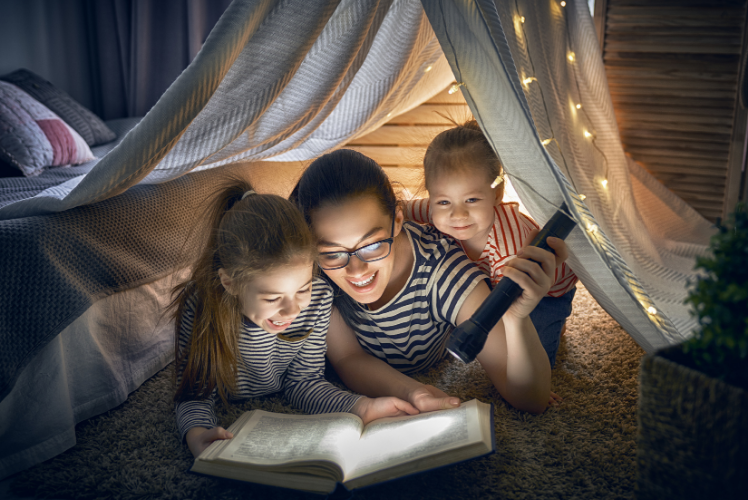 10 Tips for Storytelling at Home