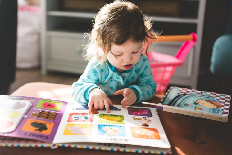 5 Tips For Reading To Toddlers