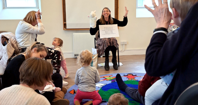 Community Rhyme Time: St Saviour's Community Centre