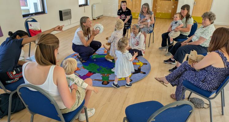 Community Rhyme Time: St Saviour's Community Centre